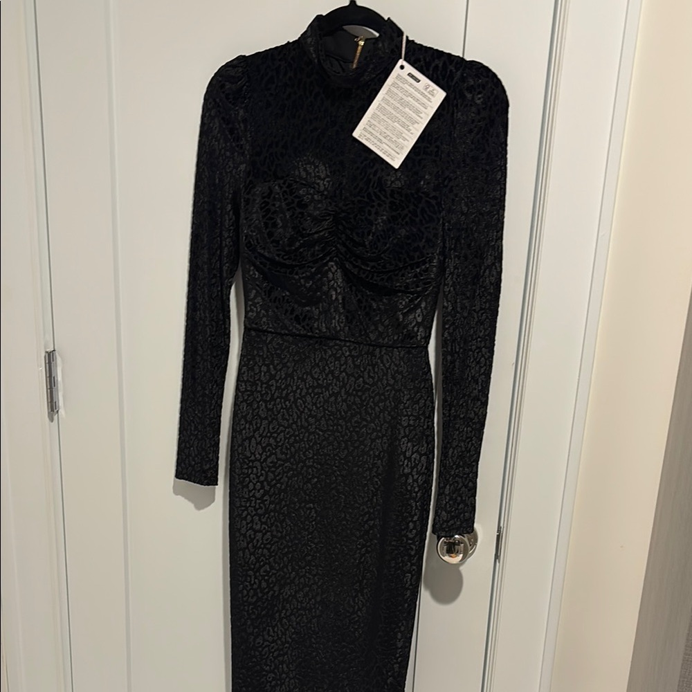 Elegant Black Long Sleeve Dress